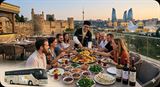 מסע בין טעמים: המדריך הקולינרי שאסור לכם לפספס במסגרת טיול מאורגן לבאקו